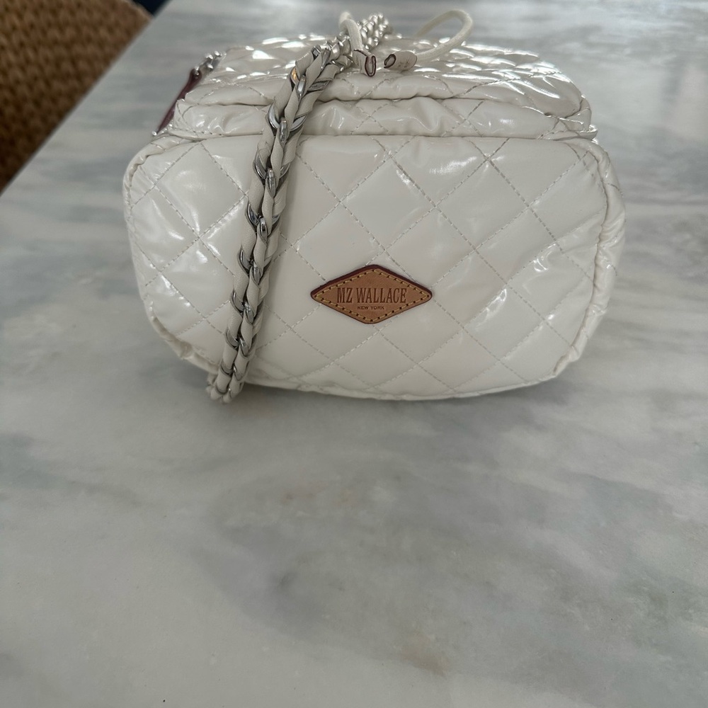 MZ Wallace Lacquer Crosby Bucket Bag Drawstring lacquer Pearl White Metallic - Picture 12 of 13